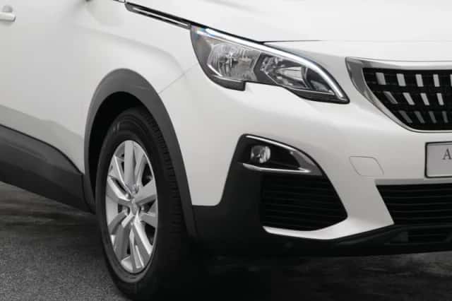Peugeot 3008 (2020) thumbnail 17