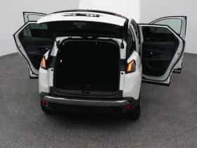 Peugeot 3008 (2020) thumbnail 29