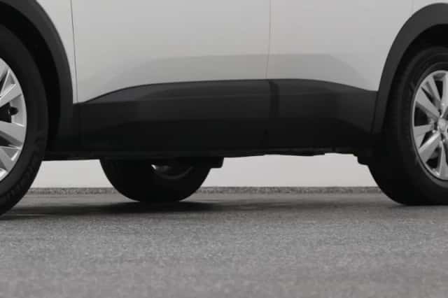 Peugeot 3008 (2020) thumbnail 37