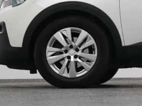 Peugeot 3008 (2020) thumbnail 39