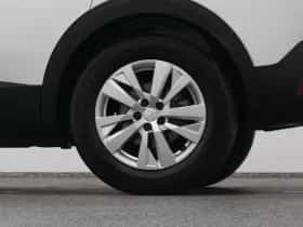 Peugeot 3008 (2020) thumbnail 40