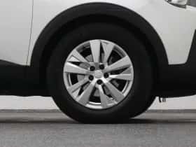 Peugeot 3008 (2020) thumbnail 42