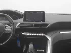 Peugeot 3008 (2020) thumbnail 8