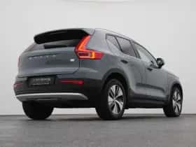 Volvo XC40 (2023) thumbnail 16