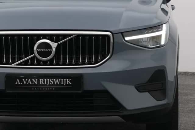 Volvo XC40 (2023) thumbnail 19