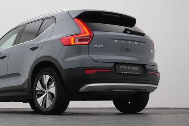 Volvo XC40 (2023) thumbnail 22