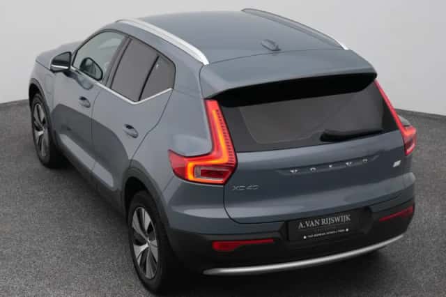 Volvo XC40 (2023) thumbnail 25