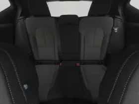 Volvo XC40 (2023) thumbnail 4