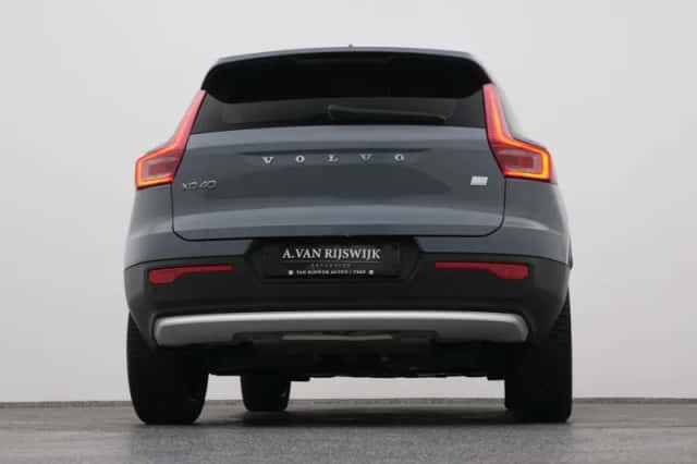 Volvo XC40 (2023) thumbnail 36