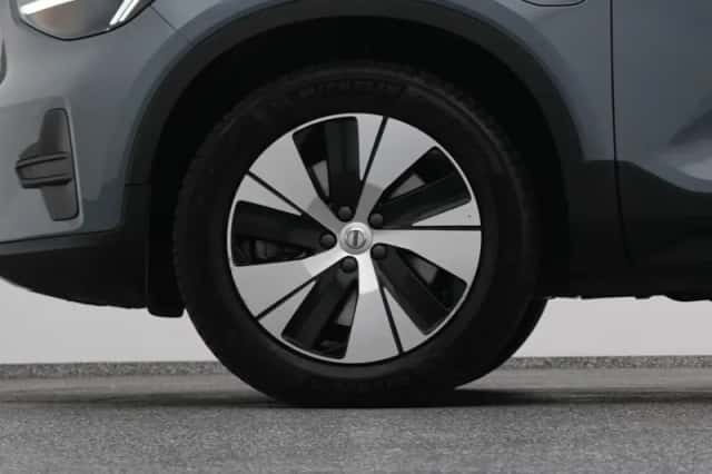 Volvo XC40 (2023) thumbnail 39