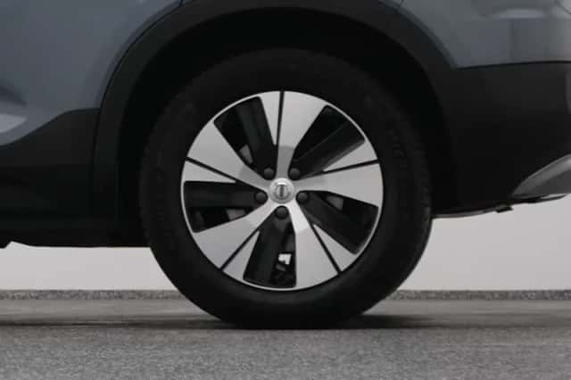 Volvo XC40 (2023) thumbnail 40