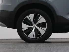 Volvo XC40 (2023) thumbnail 41