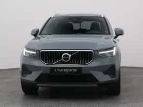 Volvo XC40 (2023) thumbnail 9