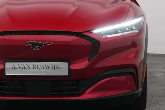 Ford Mustang (2023) thumbnail 20