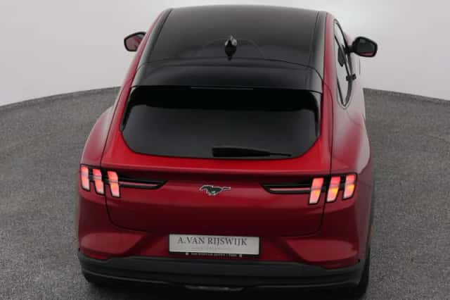 Ford Mustang (2023) thumbnail 29