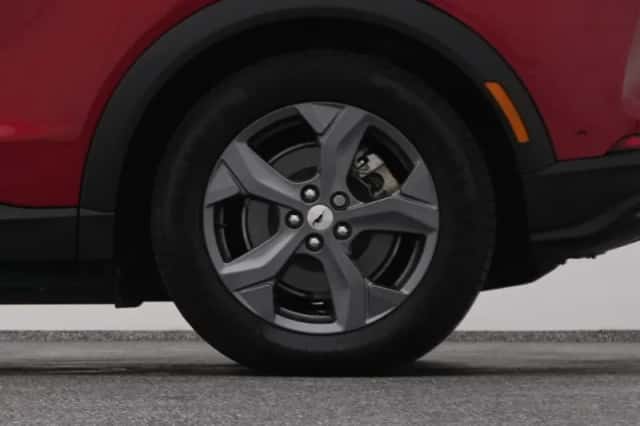 Ford Mustang (2023) thumbnail 41