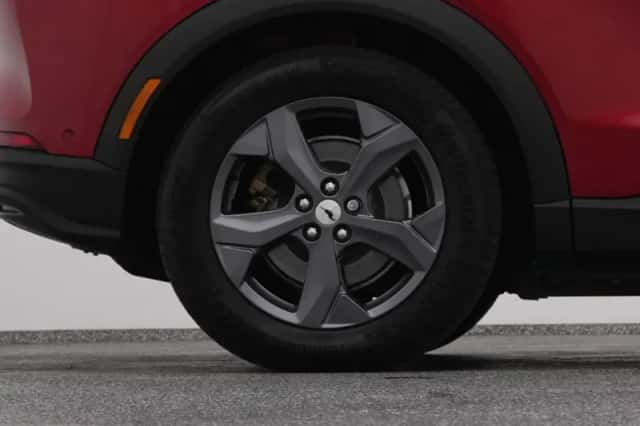 Ford Mustang (2023) thumbnail 42