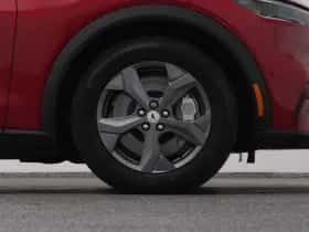 Ford Mustang (2023) thumbnail 43