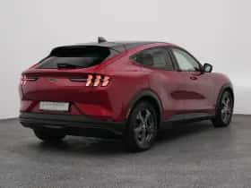 Ford Mustang (2023) thumbnail 7