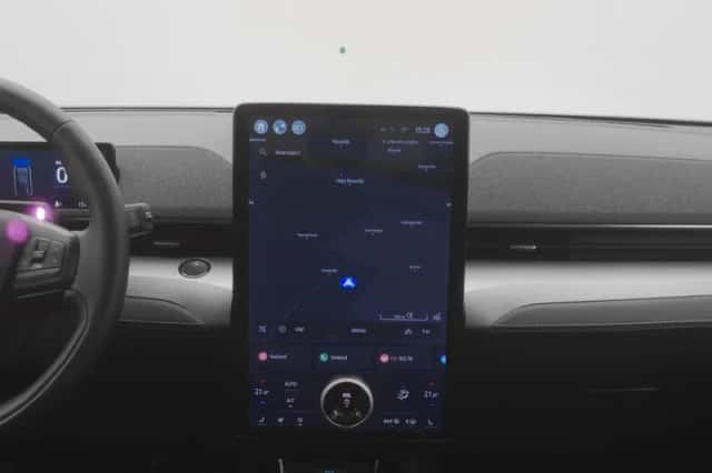 Ford Mustang (2023) thumbnail 9