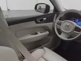 Volvo XC60 (2023) thumbnail 11