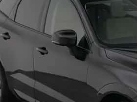 Volvo XC60 (2023) thumbnail 23