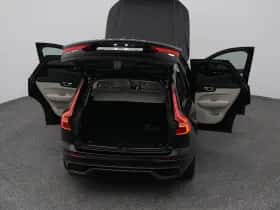 Volvo XC60 (2023) thumbnail 29