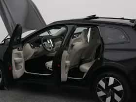 Volvo XC60 (2023) thumbnail 33