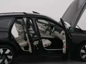 Volvo XC60 (2023) thumbnail 34