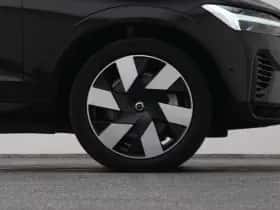 Volvo XC60 (2023) thumbnail 42