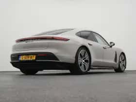 Porsche Taycan (2021) thumbnail 21