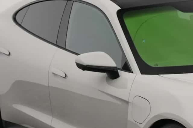 Porsche Taycan (2021) thumbnail 31