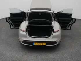Porsche Taycan (2021) thumbnail 38