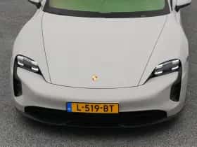 Porsche Taycan (2021) thumbnail 39