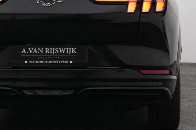 Ford Mustang (2024) thumbnail 21