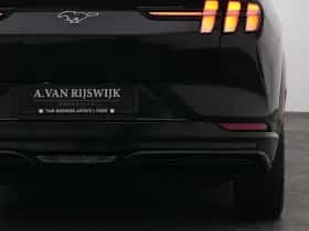 Ford Mustang (2024) thumbnail 21