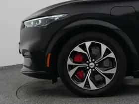 Ford Mustang (2024) thumbnail 22