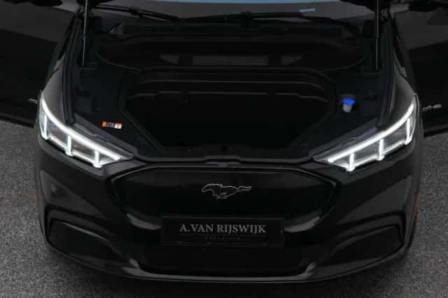 Ford Mustang (2024) thumbnail 32