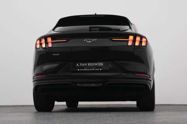 Ford Mustang (2024) thumbnail 37