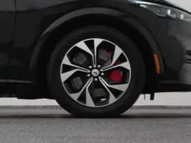 Ford Mustang (2024) thumbnail 43