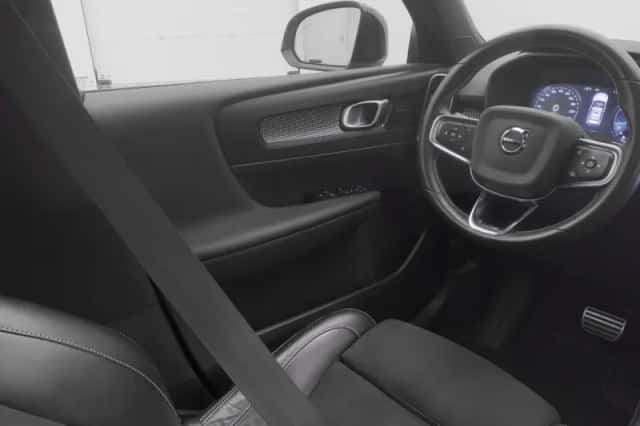 Volvo XC40 (2021) thumbnail 11