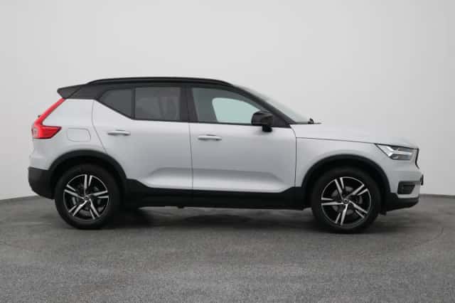 Volvo XC40 (2021) thumbnail 14