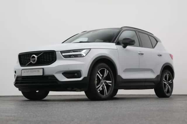 Volvo XC40 (2021) thumbnail 15