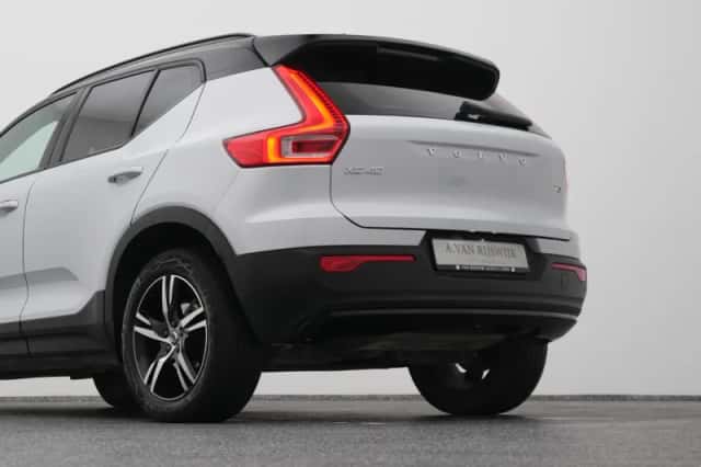 Volvo XC40 (2021) thumbnail 22