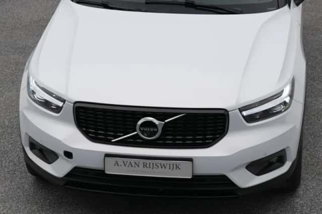Volvo XC40 (2021) thumbnail 30