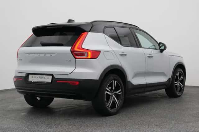 Volvo XC40 (2021) thumbnail 6
