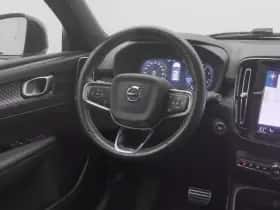 Volvo XC40 (2021) thumbnail 7