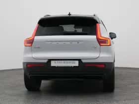 Volvo XC40 (2021) thumbnail 10