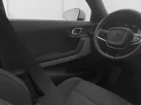 Polestar 2 (2023) thumbnail 11
