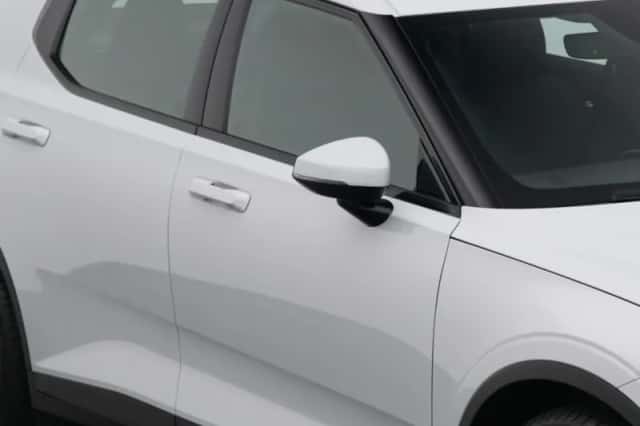 Polestar 2 (2023) thumbnail 23